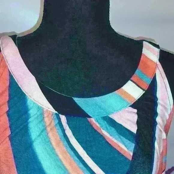 Dress Barn Roz and Ali striped multicolored sleeveless extra small dress Soft. - Picture 5 of 7